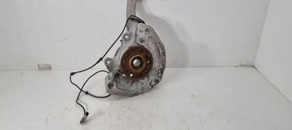 Mercedes-Benz E W213 Front wheel hub A2133325200 A2532053400 A0004213520