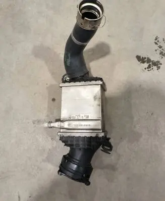 BMW 7 G11 G12 Intercooler radiator 8619390 228281 20092015