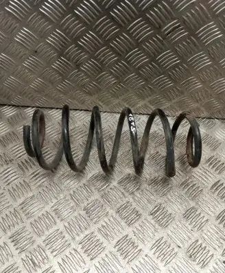 Toyota Yaris Rear coil spring