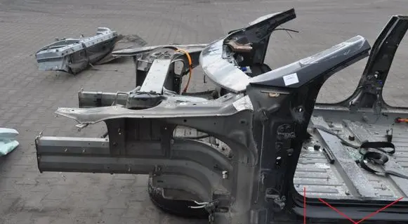 Tesla Model S Front quarter panel 
