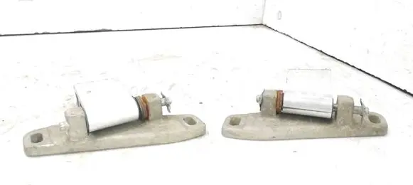 Microcar M8 Front door hinges set 1006190 1006189