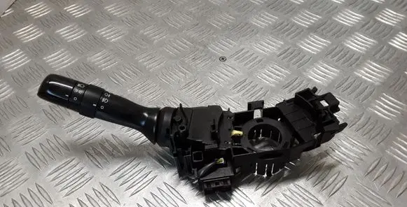 Toyota Verso Indicator stalk 05200 17F421 173832