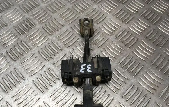 Opel Zafira B Rear door check strap stopper
