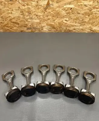 Piston