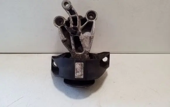 Dacia Sandero II Engine mount bracket 112703624R