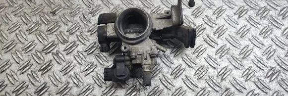 Toyota Yaris Throttle body valve 