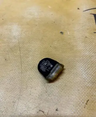 Ford Fusion II Tire pressure sensor HC3T-1A180-AB HC3T1A180AB HC3T-1A150-AA
