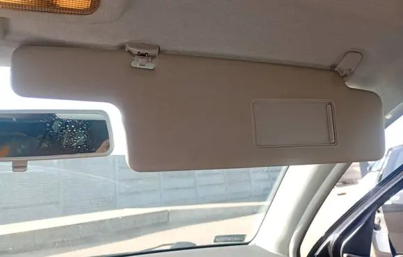 Skoda Fabia Mk1 (6Y) Sun visor