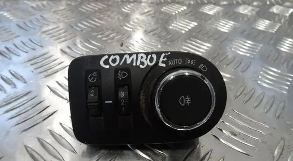 Opel Combo E Light switch 39085925