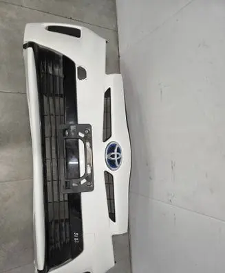 Toyota Prius (XW30) Front bumper 5211947510