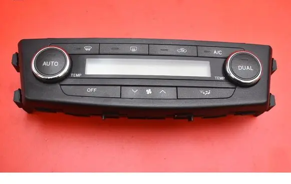 Toyota Avensis Verso Climate control unit 55900-05390