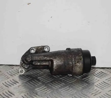 Opel Meriva B Oil filter cover 555607481436101049