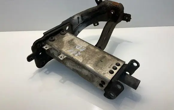 Mercedes-Benz E W211 Radiator support slam panel bracket 