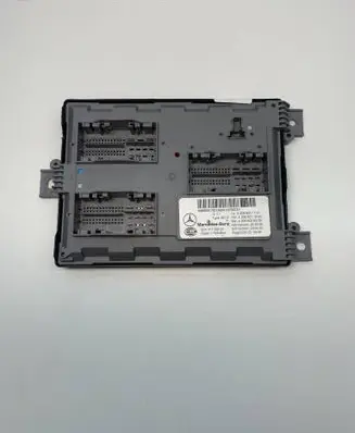 Mercedes-Benz C W206 Central body control module A2069001721 6089306903