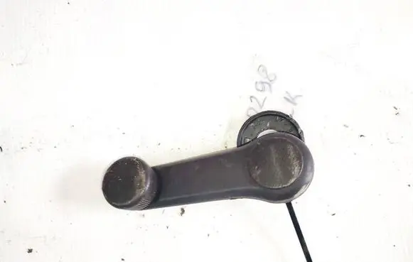 KIA Ceed Front door window winding handle 
