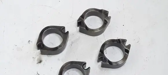 Subaru Impreza III Fuel Injector clamp holder