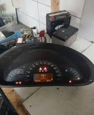 Mercedes-Benz C W203 Speedometer (instrument cluster) A2035401311 110008896015