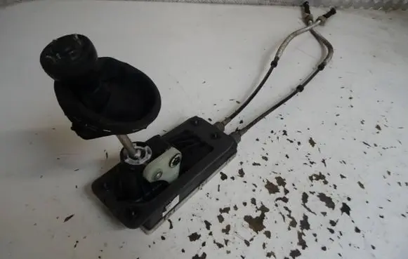 Mini Cooper Countryman R60 Gear shifter/selector 9802965-05