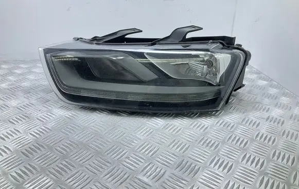 Audi Q3 8U Headlight/headlamp 8U0941003N