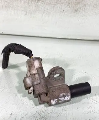 Volvo V50 Camshaft position sensor 9645844000