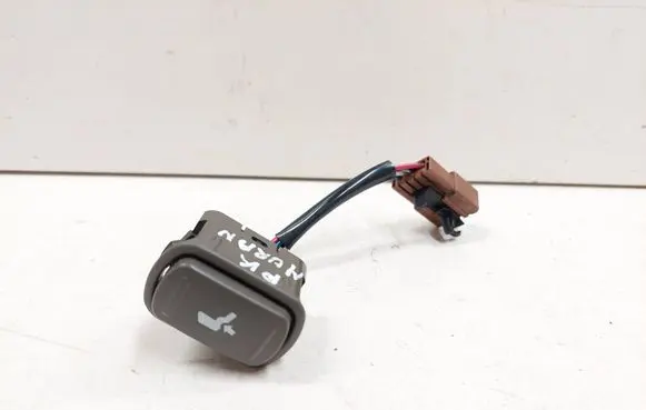 Nissan Murano Z51 Seat control switch 8826A