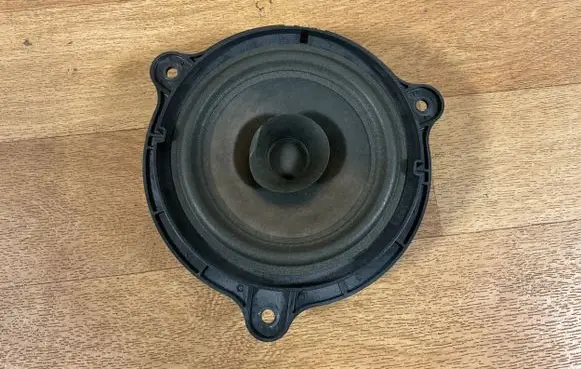 Nissan Primera Front door speaker 28156AV700 7606500079
