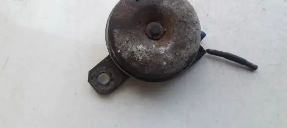 Toyota Avensis Verso Horn signal