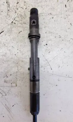 Audi A6 S6 C5 4B Fuel injector 059130201F
