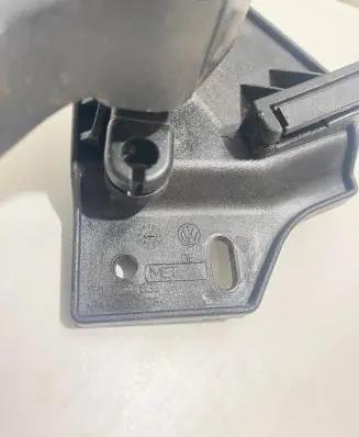 Volkswagen Transporter - Caravelle T6 Engine bonnet (hood) release handle 7H1823633B