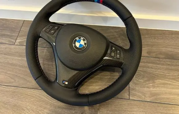 BMW 1 E82 E88 Steering wheel