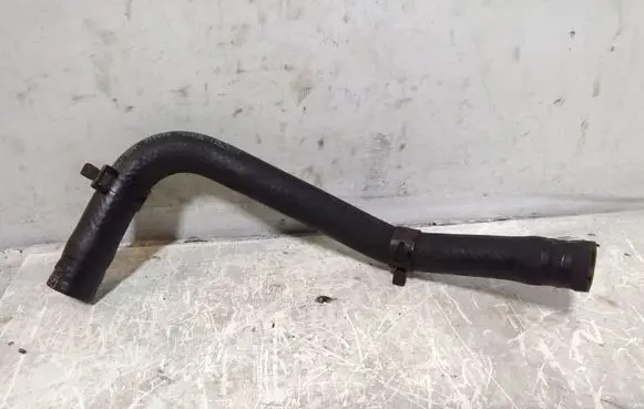 KIA Sorento Engine coolant pipe/hose