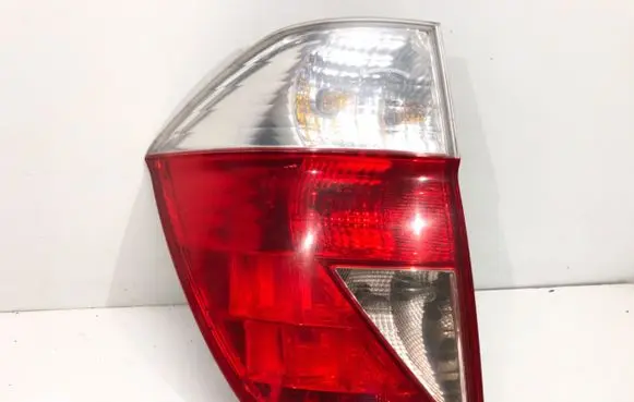 Honda FR-V Rear/tail lights