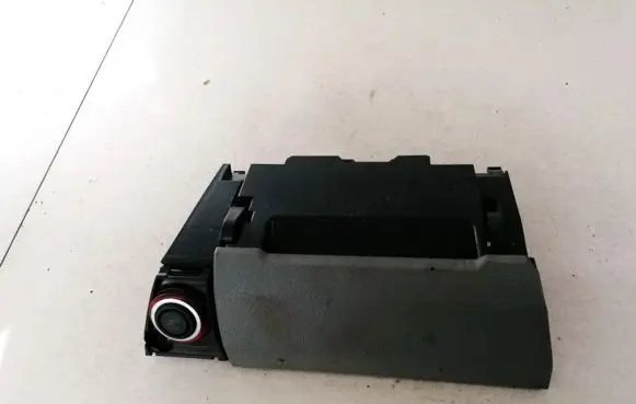 Volkswagen Touran I Car ashtray 1T1857961