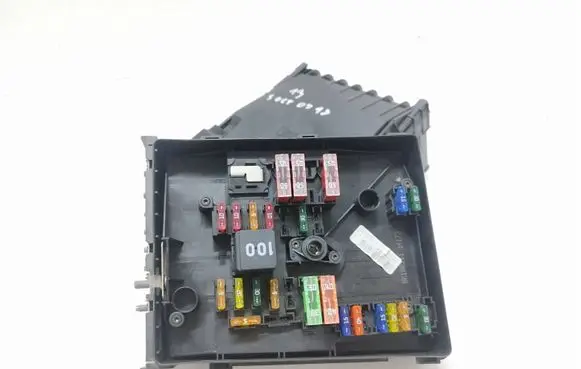 Skoda Octavia Mk2 (1Z) Fuse box set 3C0971249 1108554246E