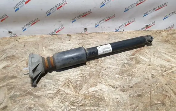 BMW 2 F22 F23 Rear shock absorber/damper 6873722 33526873722