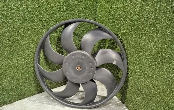 Renault Master III Electric radiator cooling fan 5000793 SU451311 5YY0434
