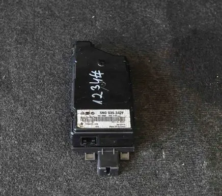 Volkswagen PASSAT B7 Other devices 5N0035342F