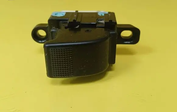 Mazda Premacy Electric window control switch
