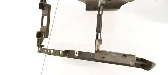 Nissan X-Trail T30 Other interior part 681048H300