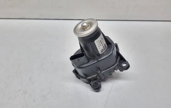BMW 3 F30 F35 F31 Intake manifold valve actuator/motor 8570791
