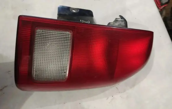 Suzuki XL7 I Rear/tail lights