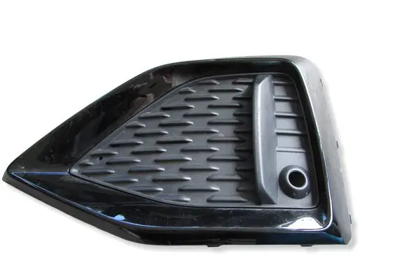 Audi Q2 - Front bumper lower grill 81A807681R