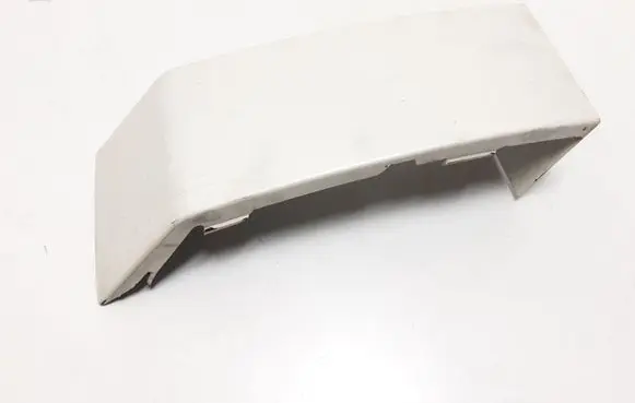 Volvo XC90 Rear/tail light trim molding 8620819