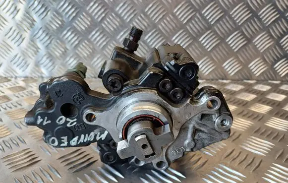 Ford Mondeo MK IV Fuel injection high pressure pump 9687959180 9424A050A