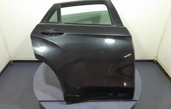BMW X6 F16 Rear door 