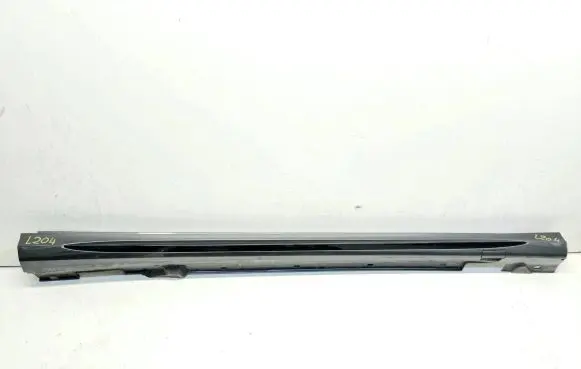 Mercedes-Benz E AMG W212 Sill A212690XX40