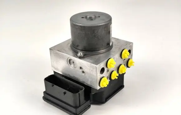 Mini Cooper Countryman R60 ABS Pump 6796703 17637005 54086093A