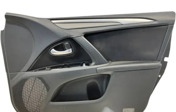 Toyota Avensis T270 Front door card panel trim