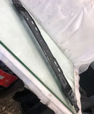Opel Astra L Bottom radiator support slam panel 8907638001