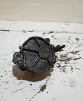 Ford C-MAX I Vacuum pump 01562B 0207S